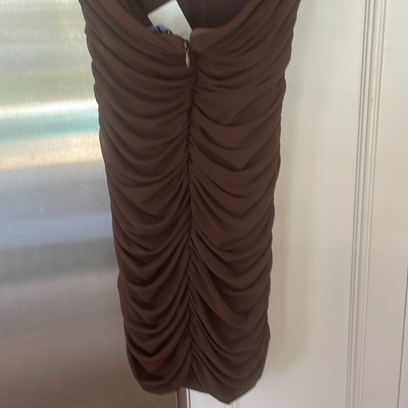 Brown, mini dress, large more like a medium - Picture 4 of 7